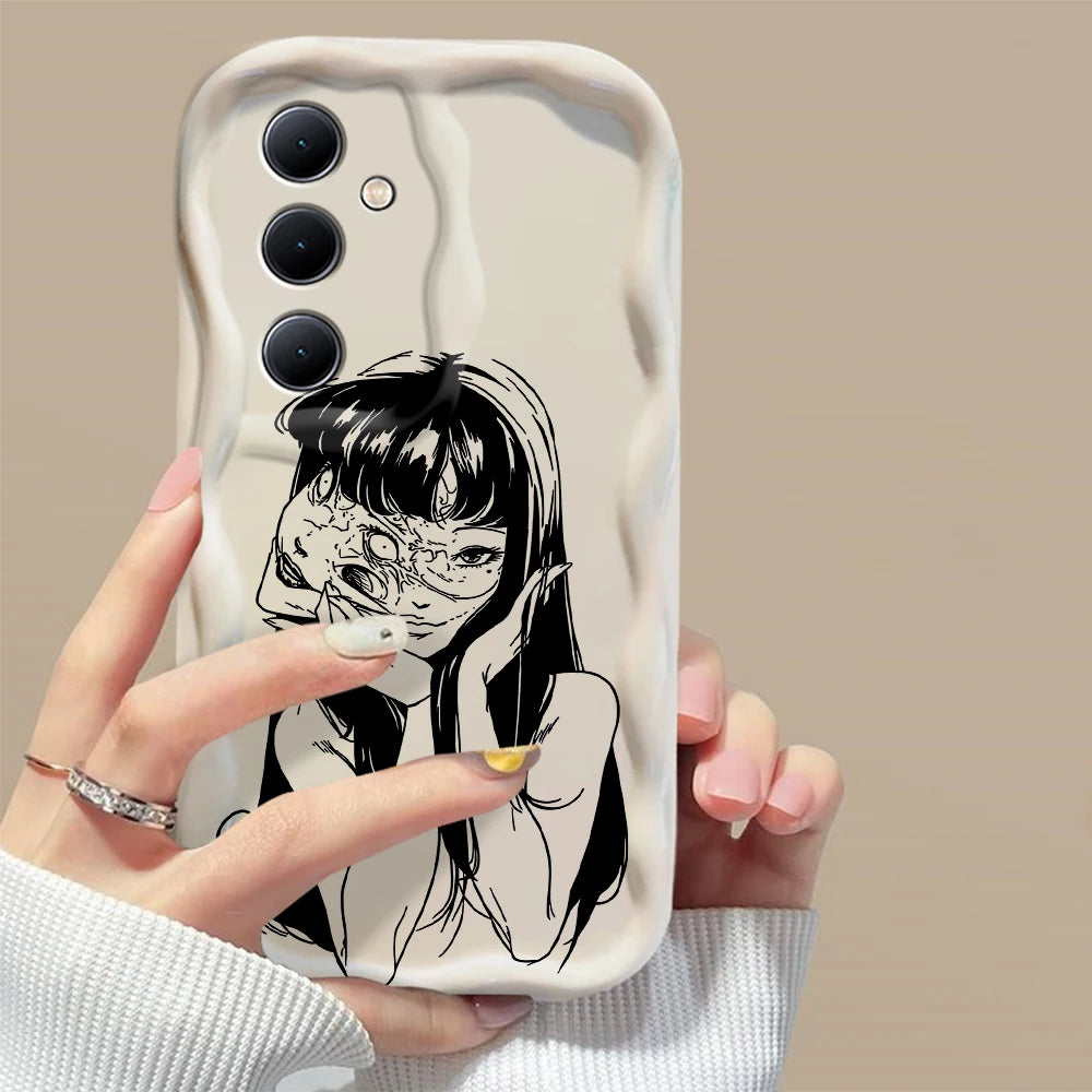 Custodia Horror Manga 3D Wave per Samsung Galaxy β Design Artistico Nero & Bianco (A73 / A72 / A71 / A55 / A54 / A53 / A35 / A34 / A33 / A25 / A24 / A23 / A15 / A14 / A13 / A05 / A04 / A03 | 4G 5G)